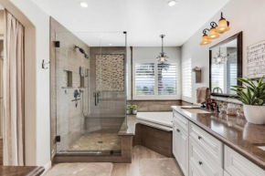 Newly Remodeled Gated Community Home in Thousand Oaks